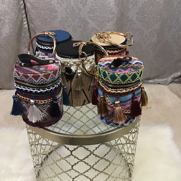 Bucket Bag Boho Minis! Trending - Picture 3 of 6